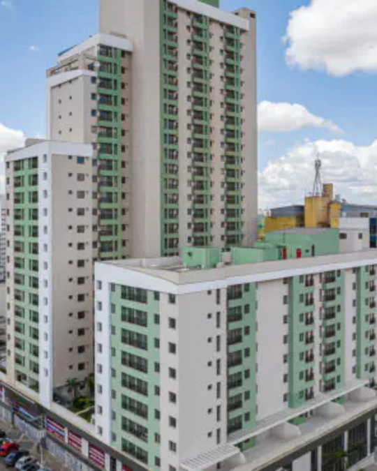 Le Quartier - Ligue 61 99647-7030